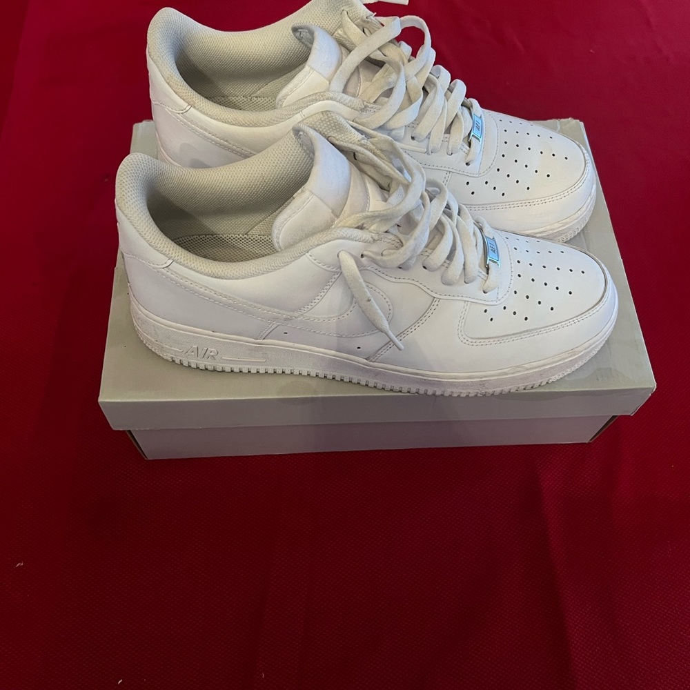 Nike white Air force - Picture 2 of 4